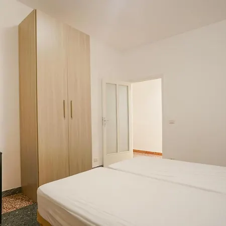 2 Bedroom Cozy In *