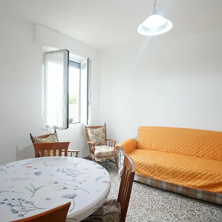 2 Bedroom Cozy In *