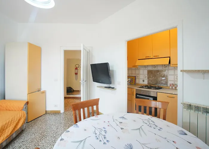 2 Bedroom Cozy In Savona